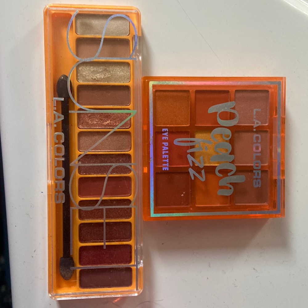 LA Colors eyeshadow palette never used